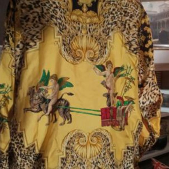 Versace Atelier - Picture 4 of 9